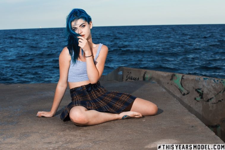 ivy blue by the blue sea 2